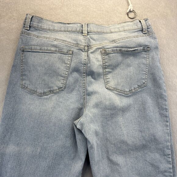 Gloria Vanderbilt Amanda Capri Jeans 12 All Around Slimming Effect Light Wash - Picture 11 of 16